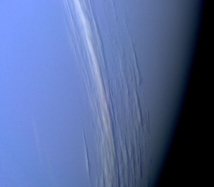 Cirros sobre Neptuno